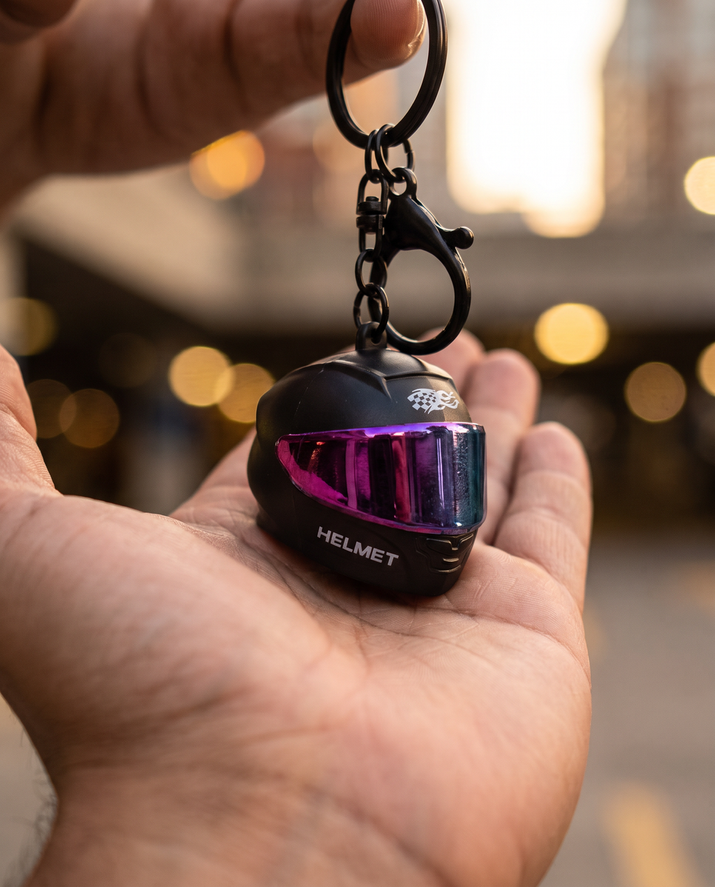 Rider – Mini Helmet Keychain