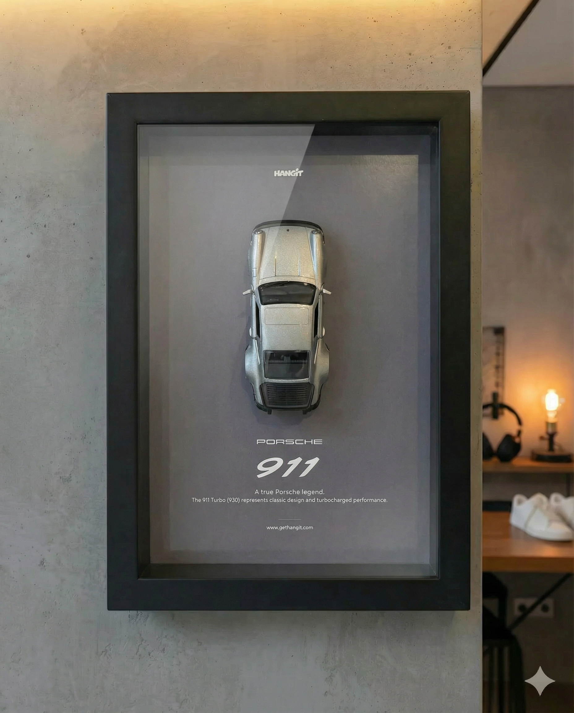 Porsche 911 Turbo (930) – Mega Frame Edition