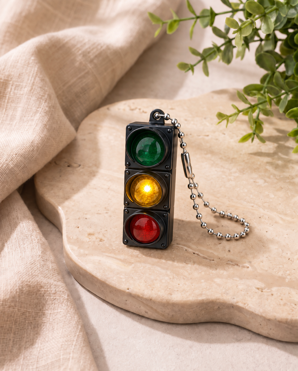 Stop & Go – Traffic Light Keychain