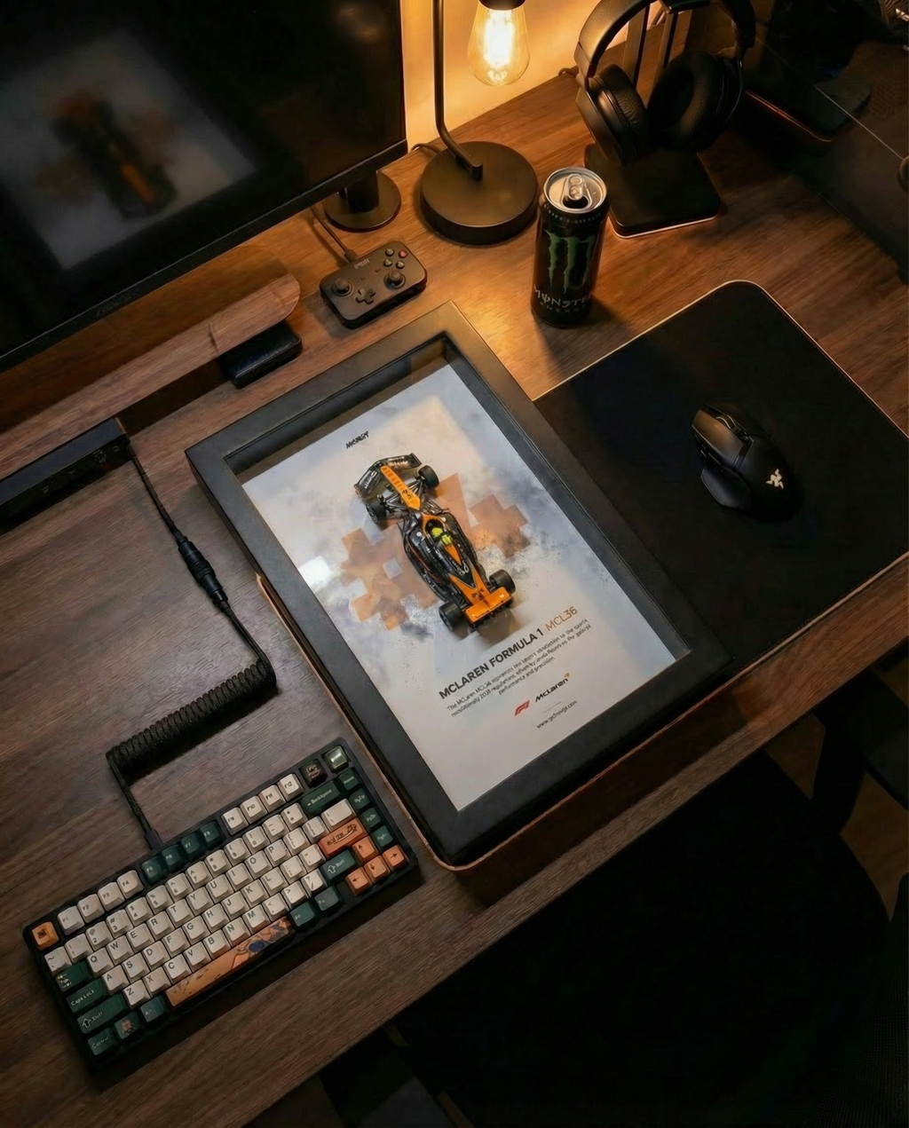 McLaren MCL36 – Mega Frame Edition