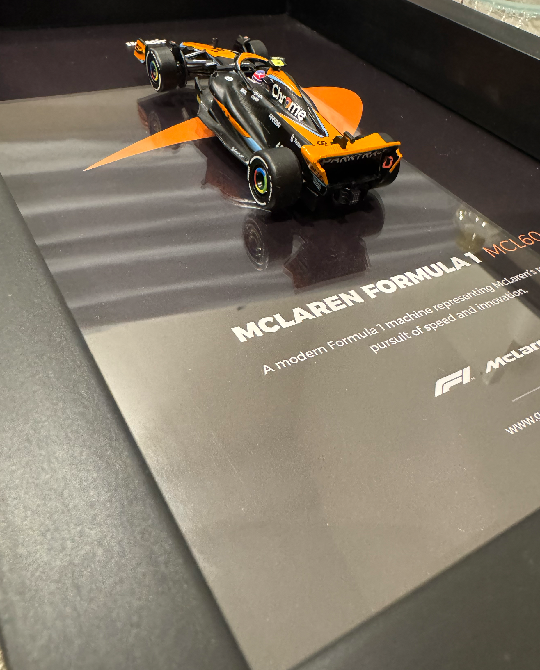 McLaren MCL60 – Mega Frame Edition