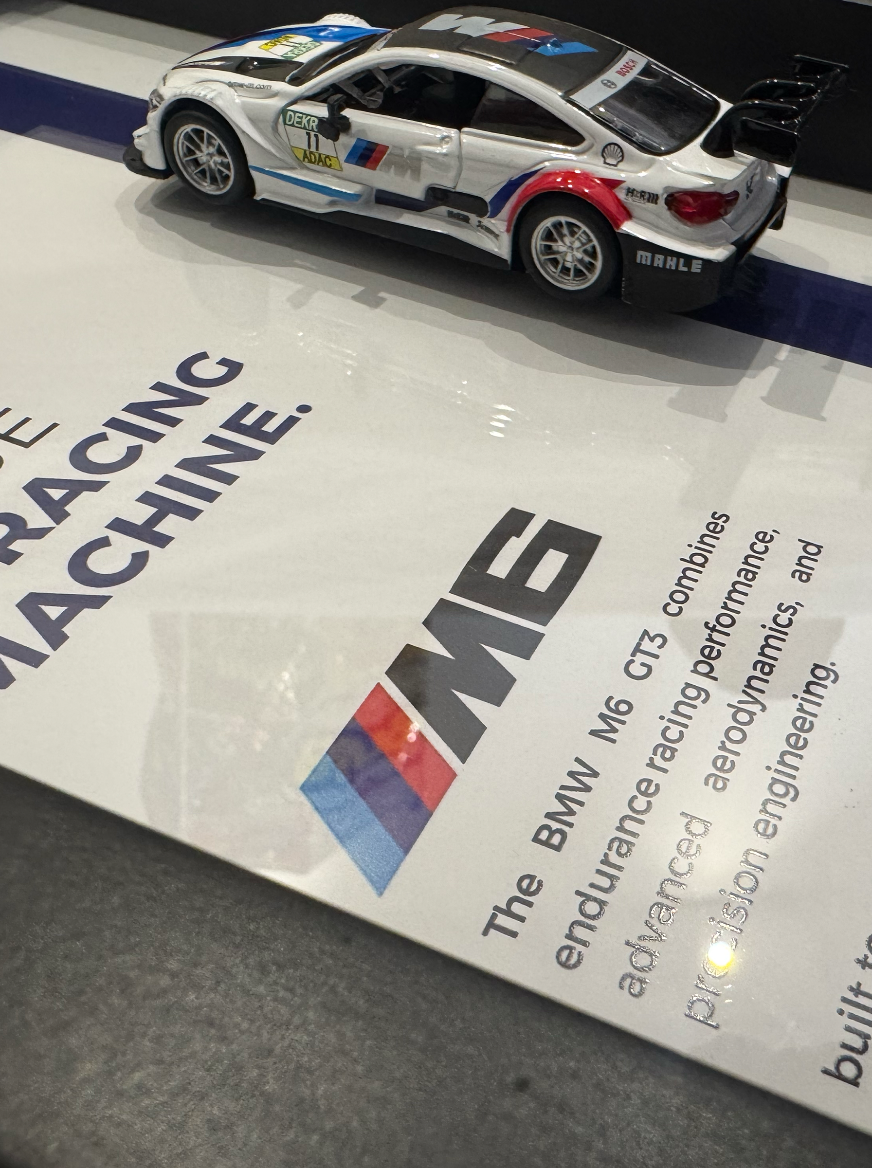 BMW M6 GT3 – Mega Frame Edition