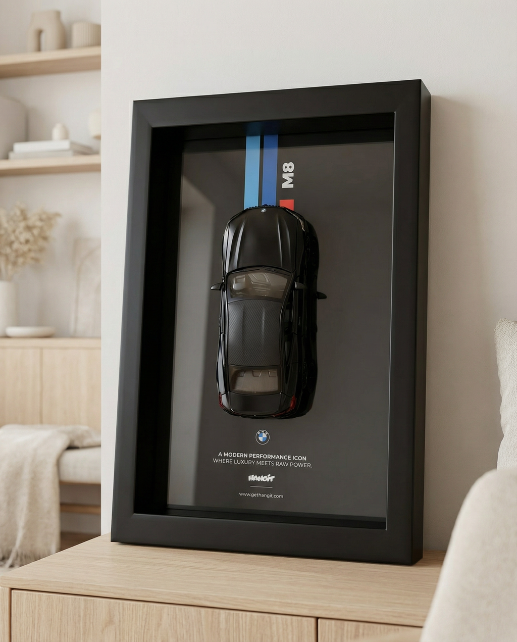 BMW M8 – Black Mega Frame Edition