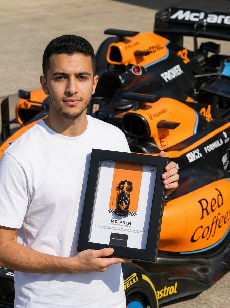 McLaren F1 – Mini Framed Collectible | 1:64 Scale Model