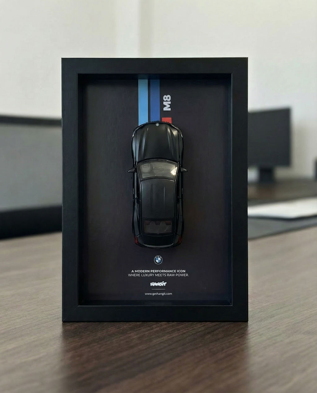 BMW M8 – Black Mega Frame Edition