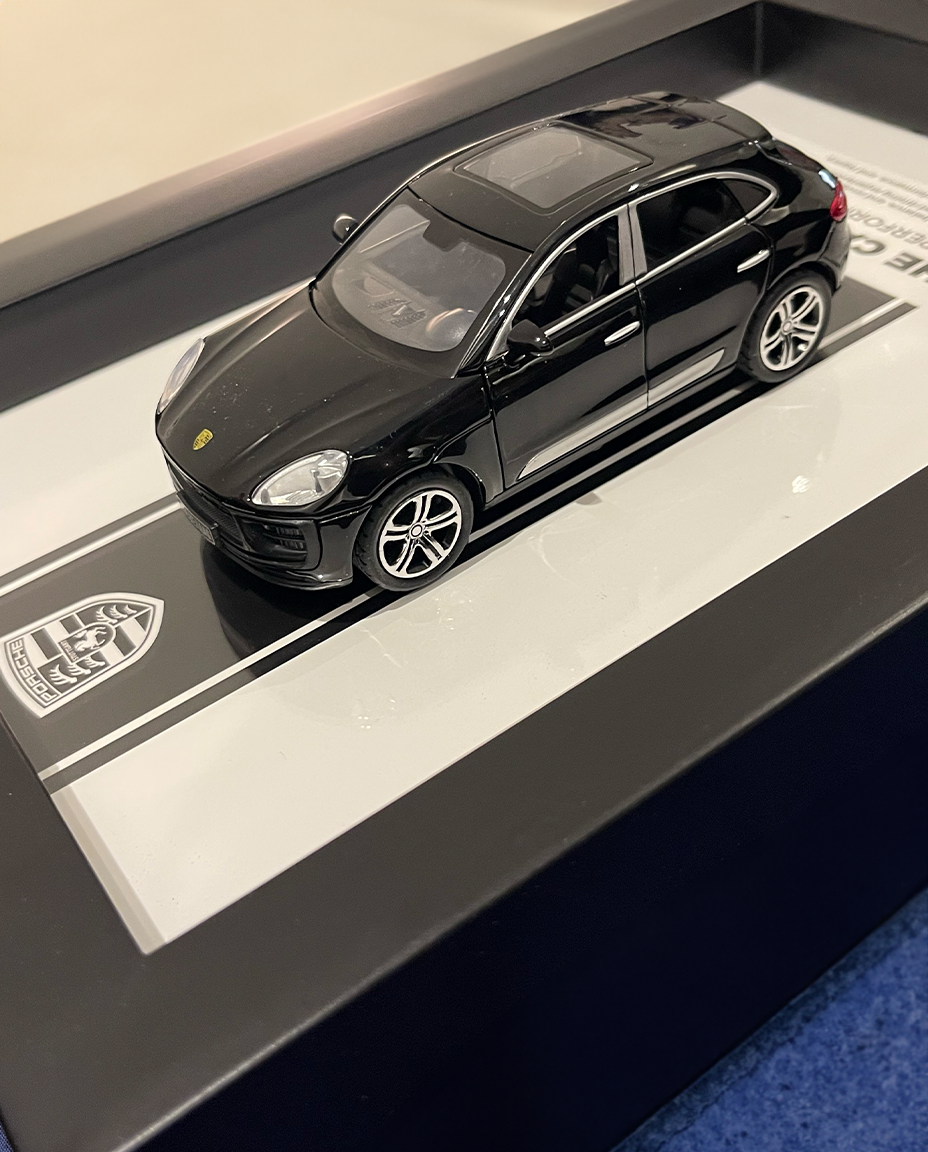 Porsche Carrera GT - Red – Mega Edition