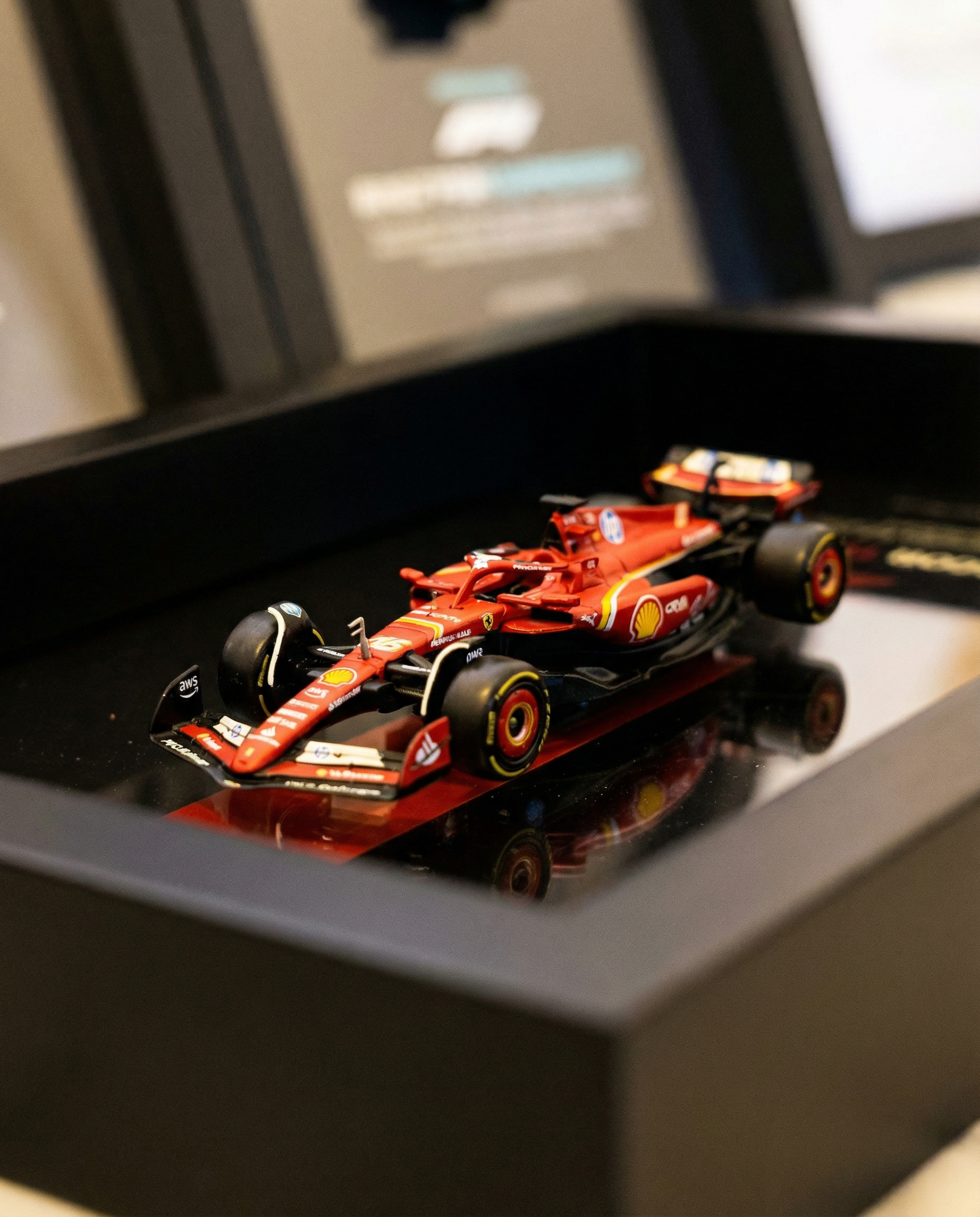 Ferrari Formula 1 – Red Mega Frame Edition