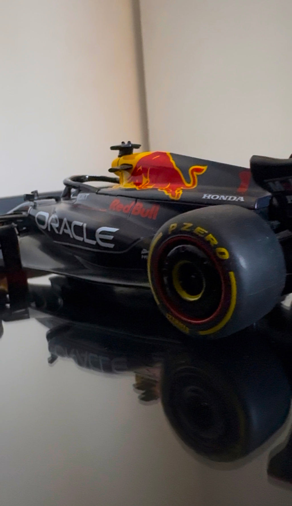 Red Bull Formula 1 – Grand Frame Edition