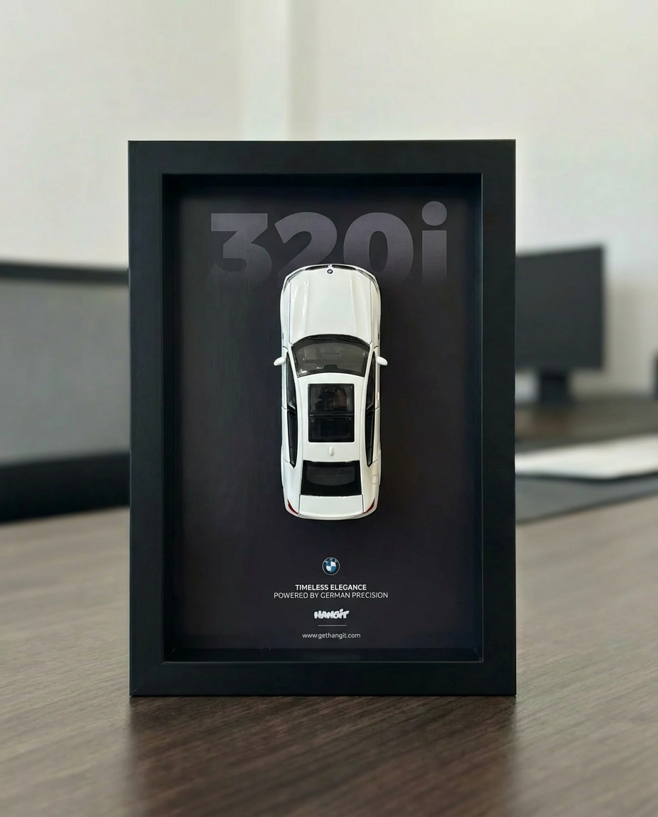 BMW 320i – Mega Frame Edition